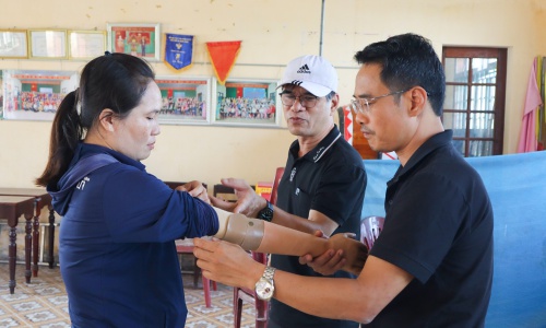 Quang Tri: Trial of prototype prosthetic and orthopedic devices, functional rehabilitation interventions and providing assistive devices for persons with disabilities